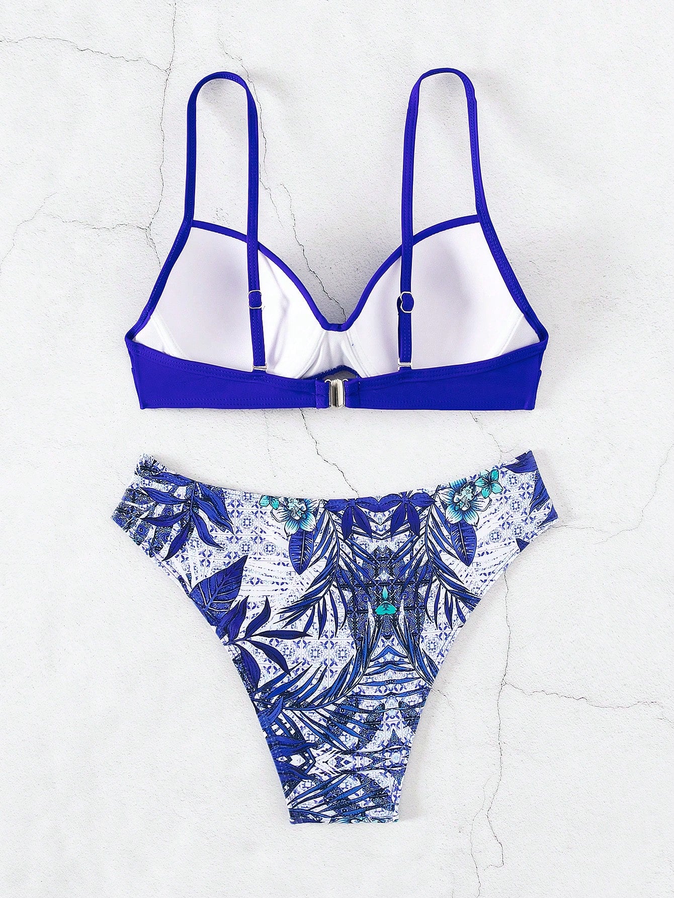 Conjunto de Maiô Bikini feminino para o verão com top sem alças cruzado à frente e Bottom de Maiô Bikini imprimido com plantas tropicais, roupa de banho, impressão aleatória