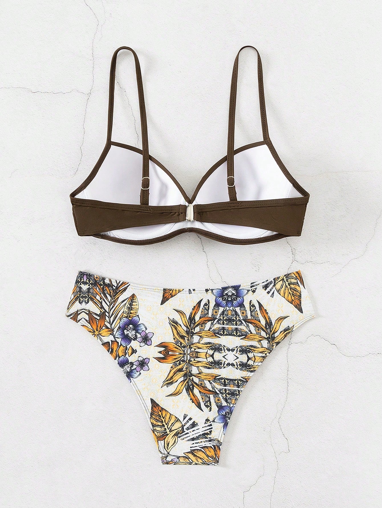 Conjunto de Maiô Bikini feminino para o verão com top sem alças cruzado à frente e Bottom de Maiô Bikini imprimido com plantas tropicais, roupa de banho, impressão aleatória