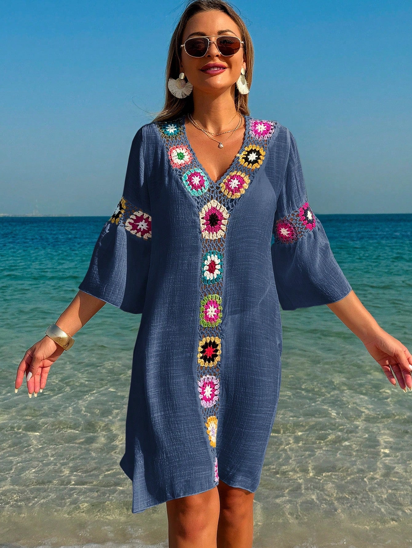 Swim Vcay Roupas de Verão para Mulheres, Vestido Túnica Solto com Decote em V, Manga 3/4, Flor de Crochê em Cor Aleatória, Fenda Lateral, Ideal para Praia e Férias de Verão