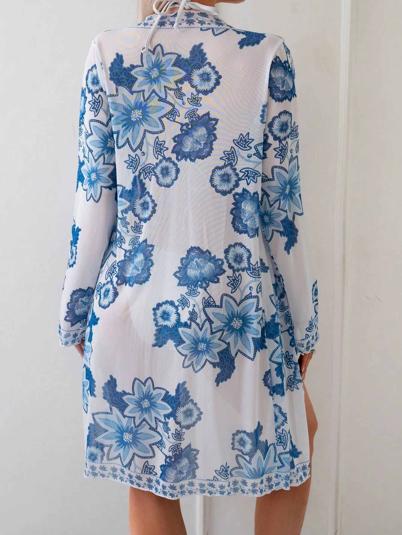 SHEIN Swim Kimono Feminino Estampa Floral Azul, Cobertura de Praia/Férias
