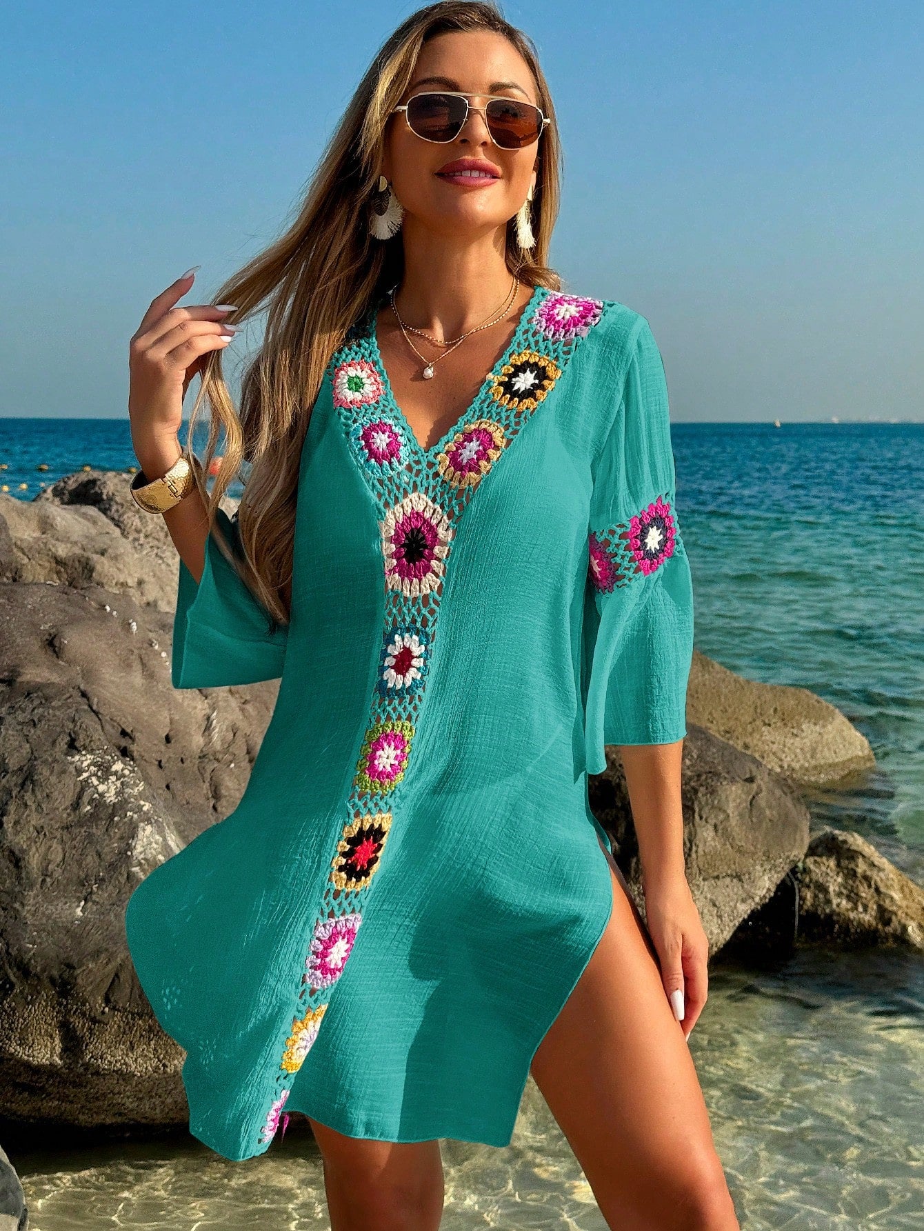 Swim Vcay Roupas de Verão para Mulheres, Vestido Túnica Solto com Decote em V, Manga 3/4, Flor de Crochê em Cor Aleatória, Fenda Lateral, Ideal para Praia e Férias de Verão