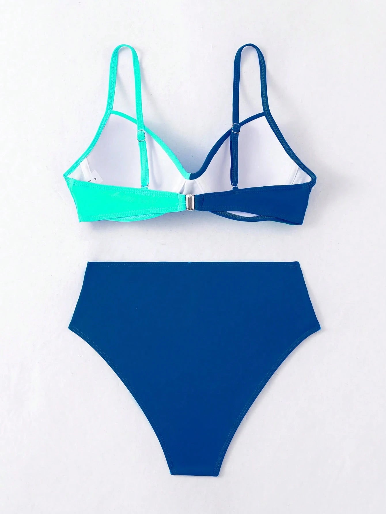 SHEIN Swim Conjunto de Bikini feminino com detalhe transversal em blocos de cores para o verão na praia