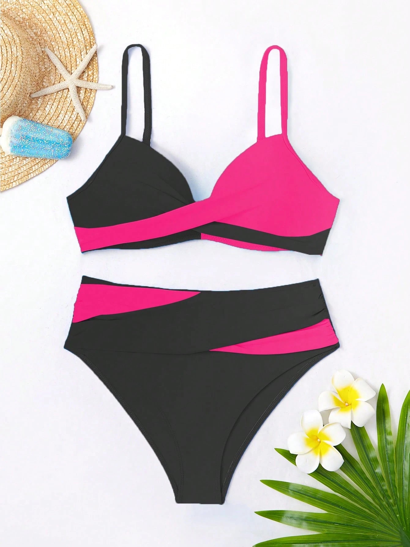 SHEIN Swim Conjunto de Bikini feminino com detalhe transversal em blocos de cores para o verão na praia
