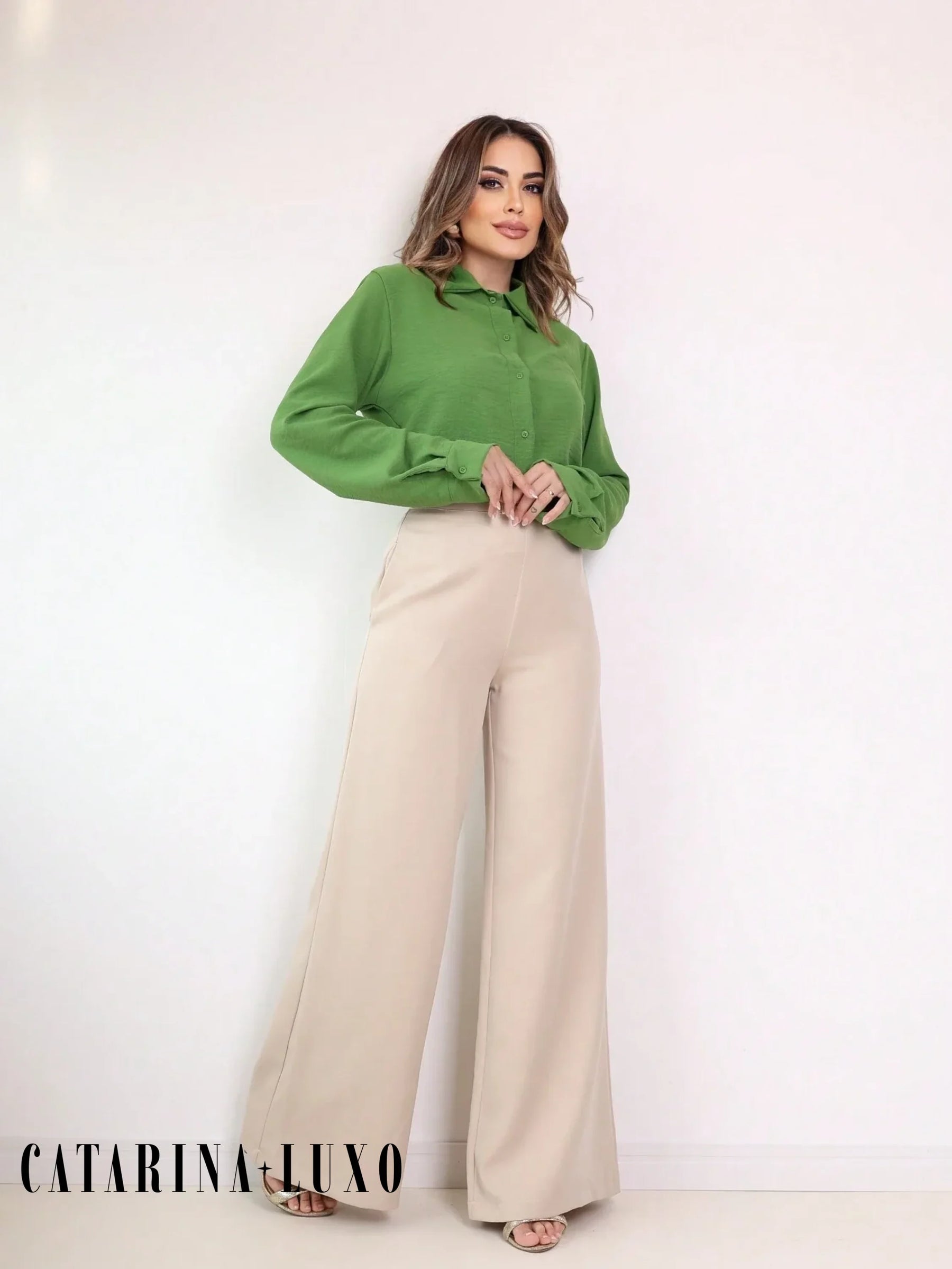 Camisa Estilo Social Com Manga Bufante E Botões Silvana
