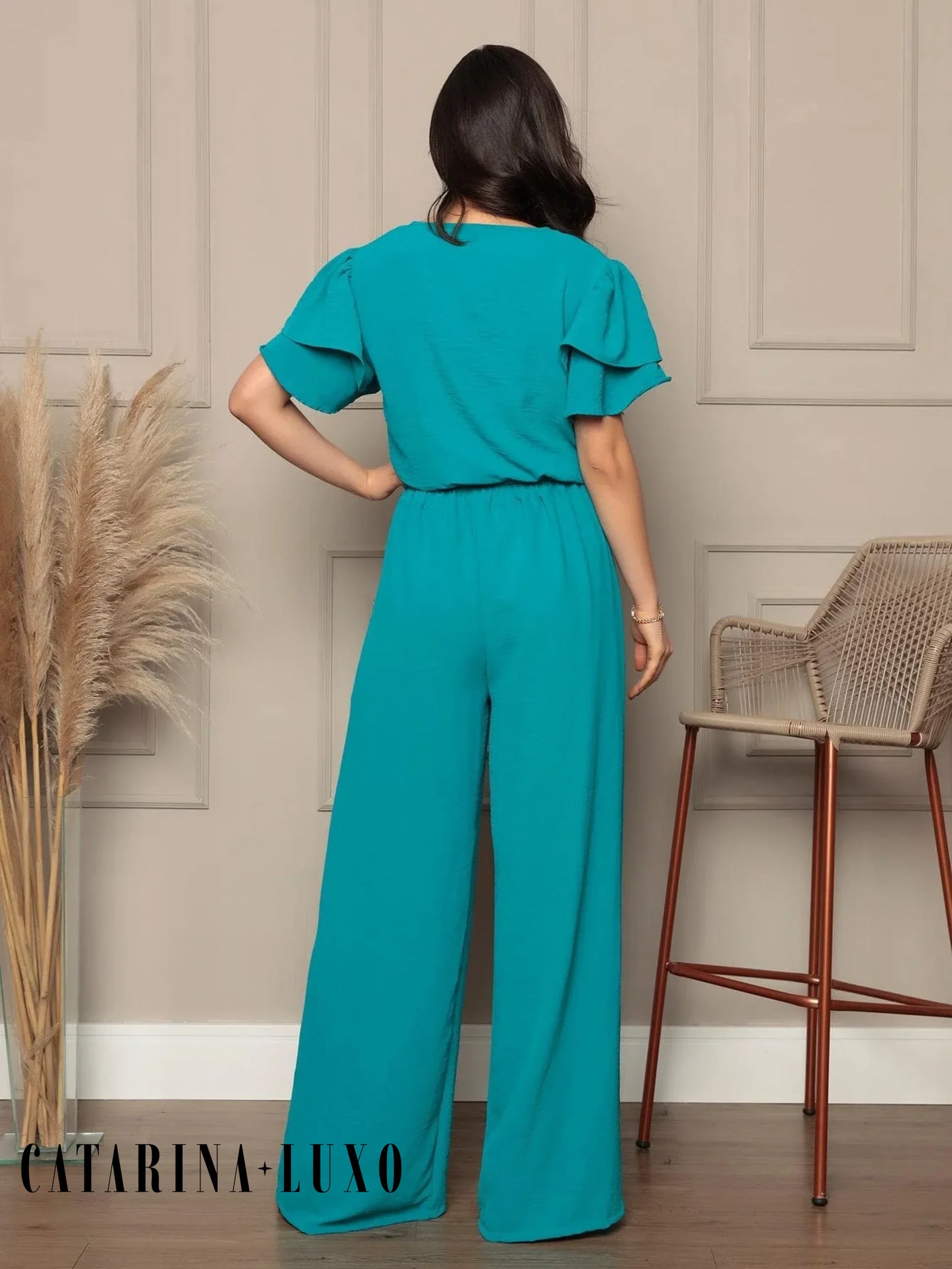 Conjunto Blusa Com Manga Em Camadas E Calça Pantalona Samanta