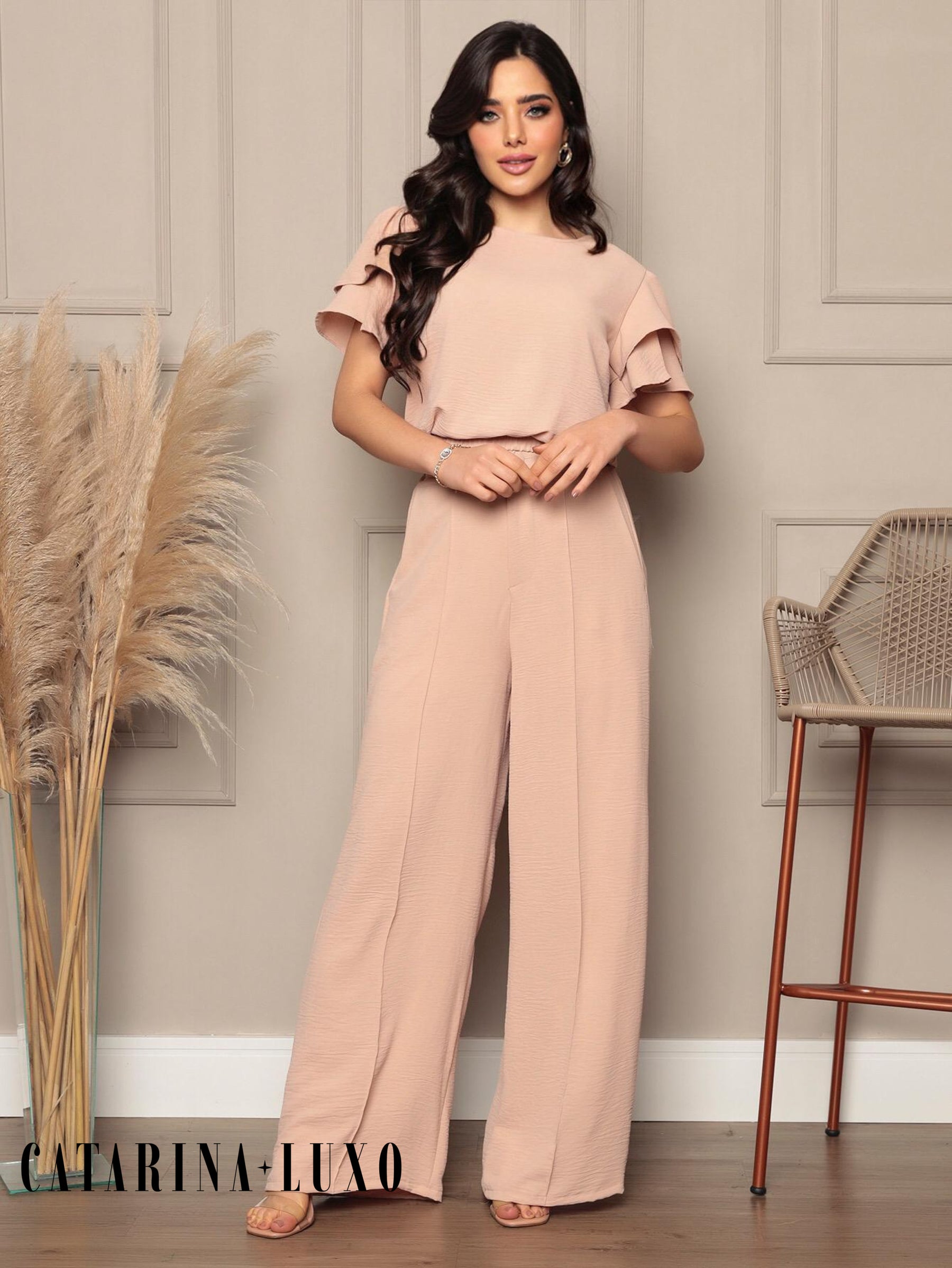 Conjunto Blusa Com Manga Em Camadas E Calça Pantalona Samanta Bege / P
