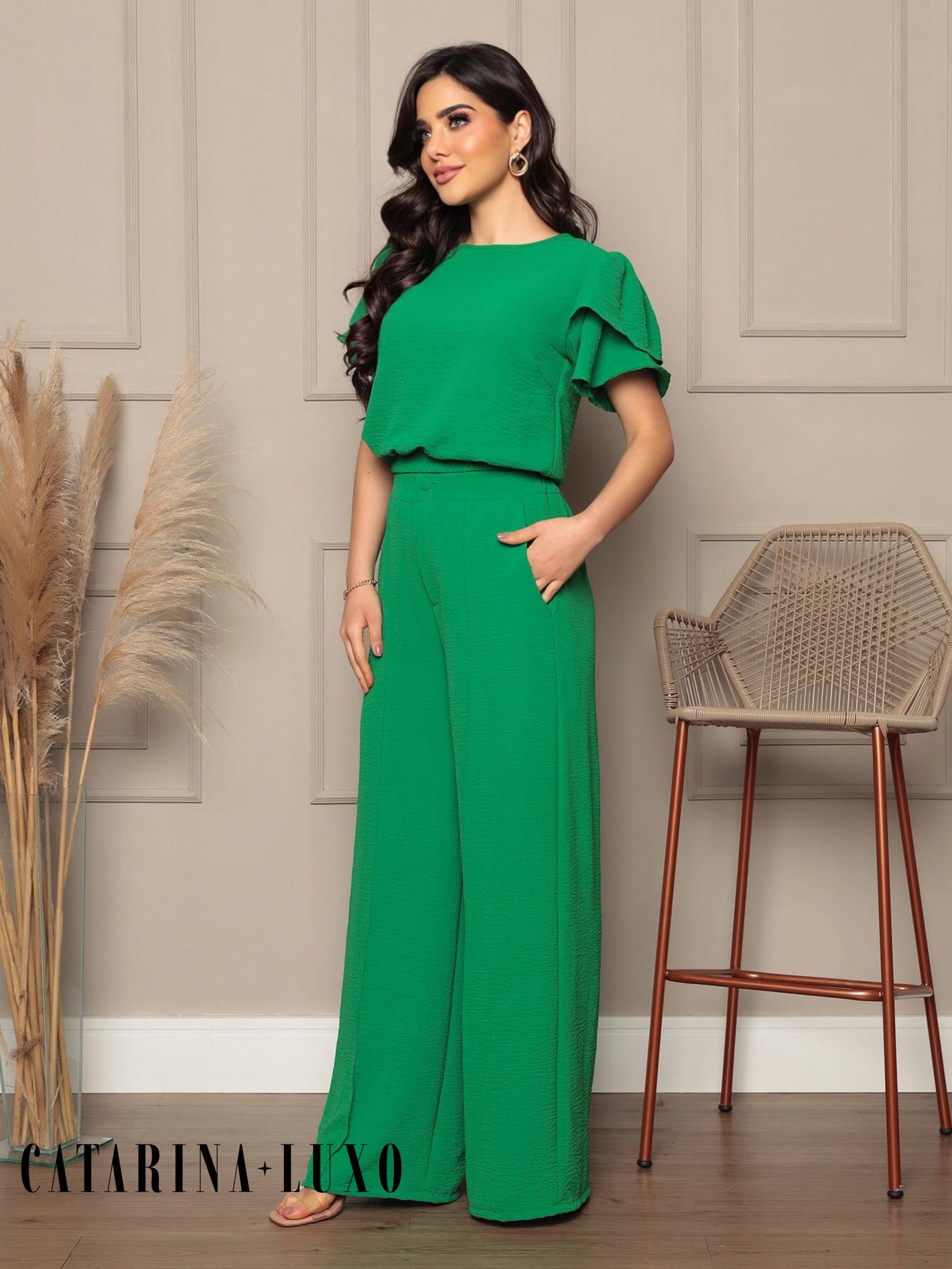 Conjunto Blusa Com Manga Em Camadas E Calça Pantalona Samanta Verde / P