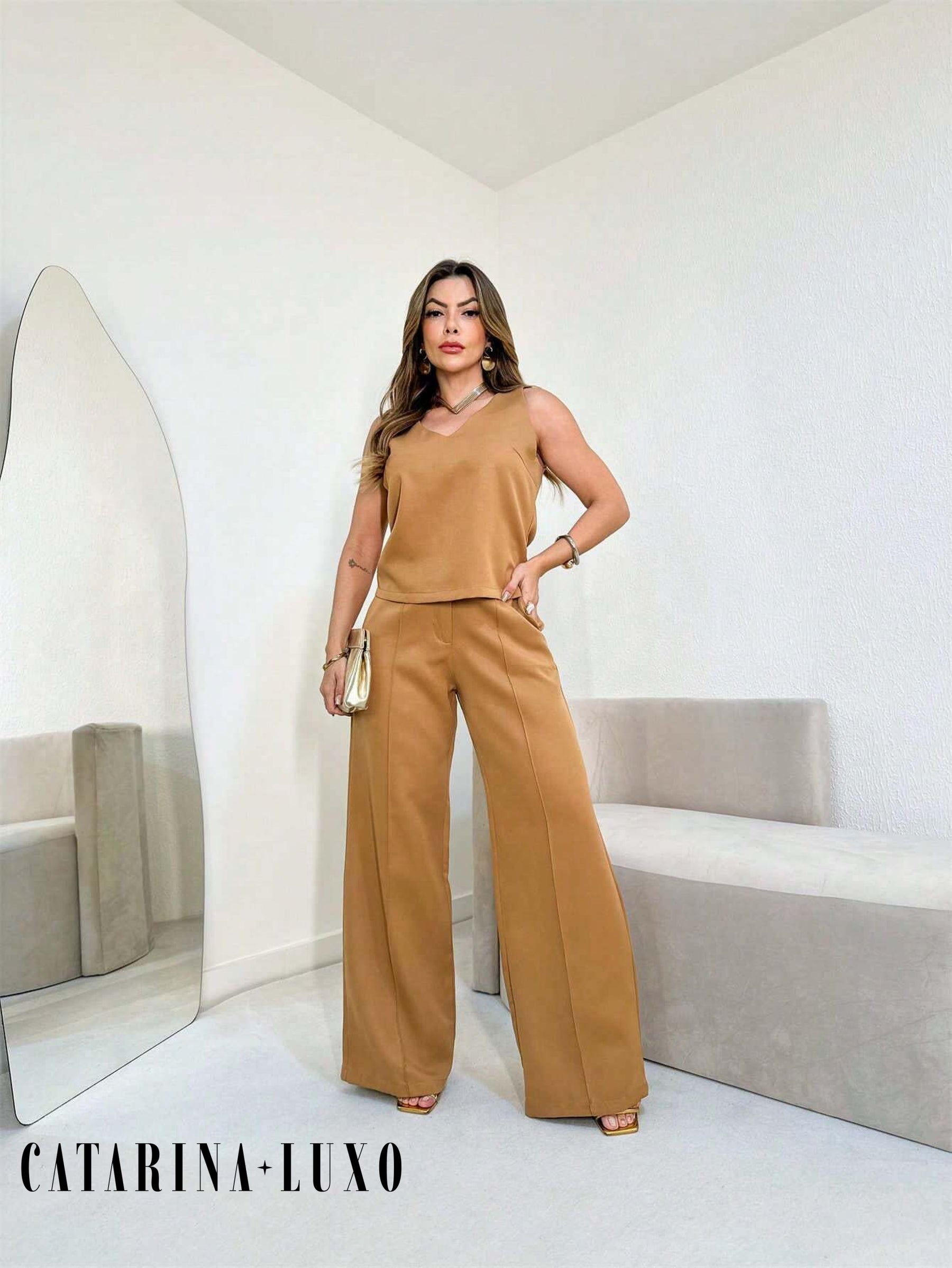 Conjunto Blusa Sem Manga E Calça Perna Larga Paloma