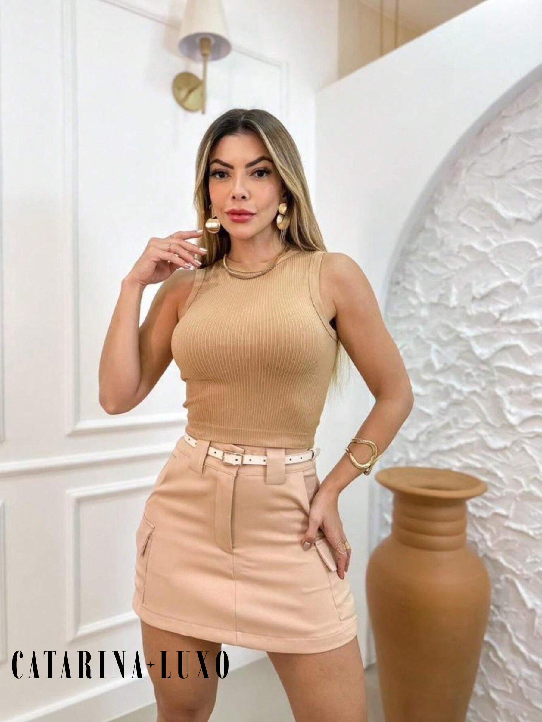 Regata Cropped Gola Redonda Laura Bege / P