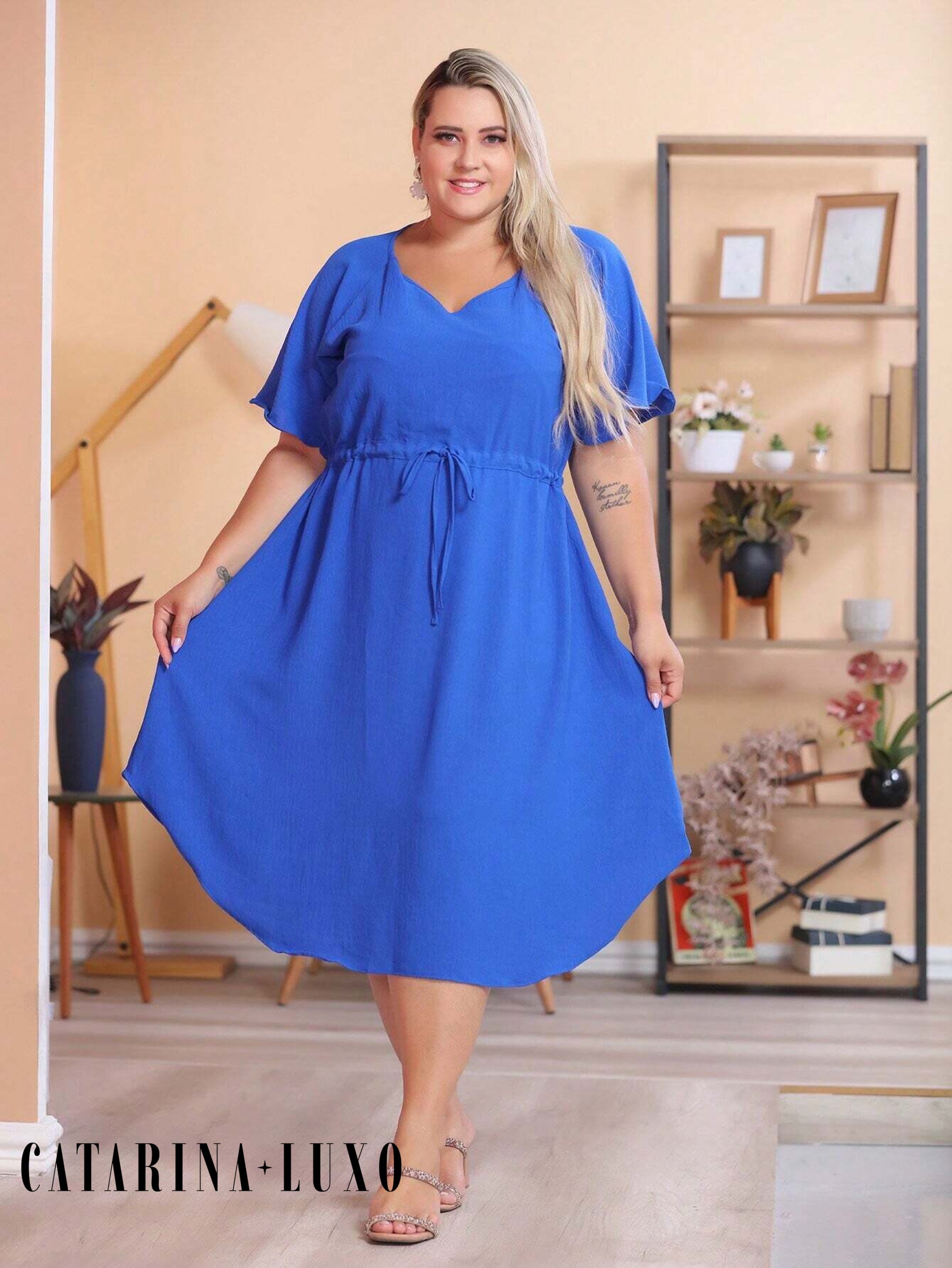 Vestido Com Manga Esvoaçante E Cinto De Amarração Bárbara