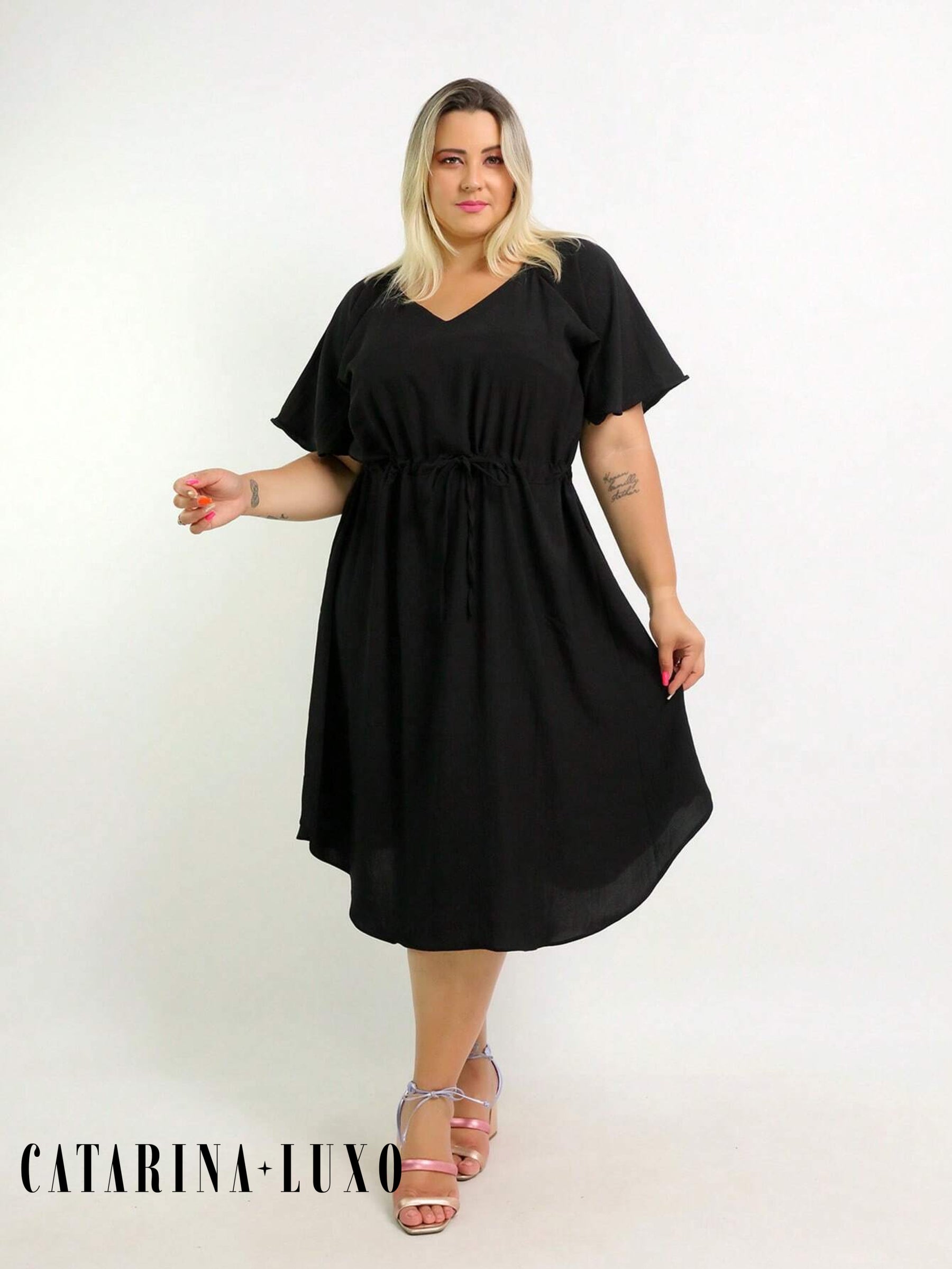Vestido Com Manga Esvoaçante E Cinto De Amarração Bárbara