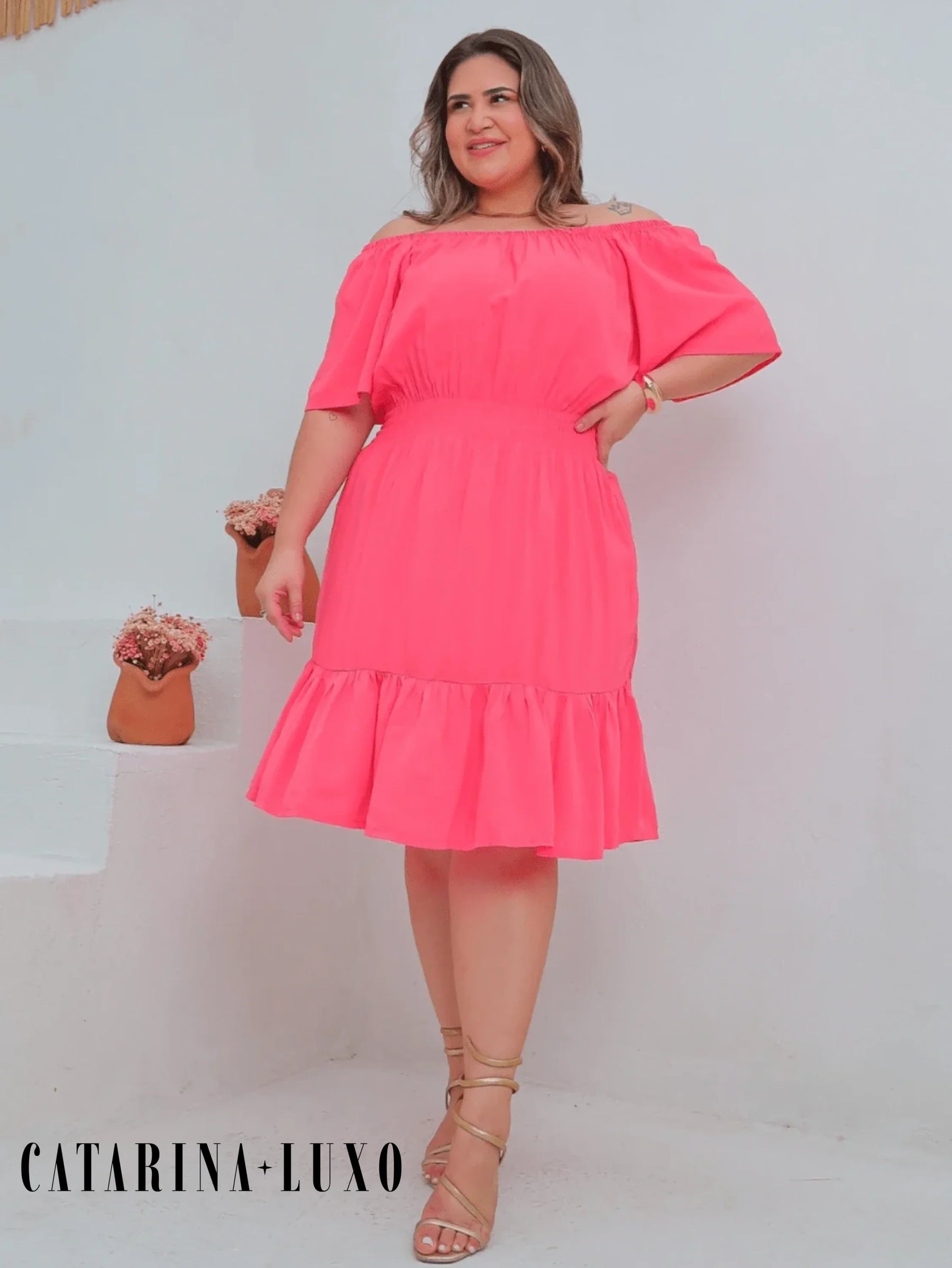 Vestido Curto Acinturado Manga Ombro Á Plus Size Paula Rosê / M