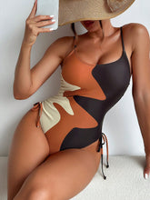 SHEIN Swim Maiô de bloco de cor com cordão lateral, traje de banho de verão na praia