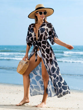 Swim Lushoire Quimono estilo praia com estampa de vaca, mangas murciélago e cinto de amarração na cintura para as férias de verão.