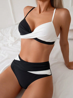 SHEIN Swim Conjunto de Bikini feminino com detalhe transversal em blocos de cores para o verão na praia