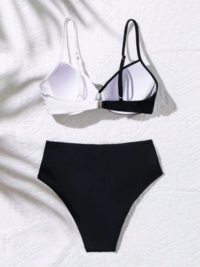 SHEIN Swim Conjunto de Bikini feminino com detalhe transversal em blocos de cores para o verão na praia