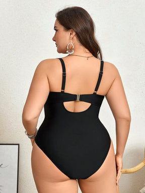 Swim Chiccia Maiô Plus Size com Bloco de Cores para Verão na Praia, Adequado para Férias na Praia e Natação