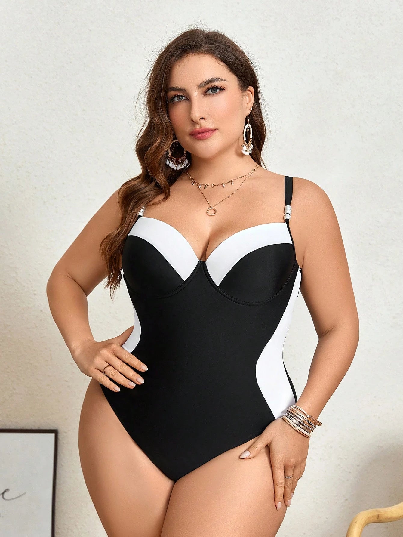 Swim Chiccia Maiô Plus Size com Bloco de Cores para Verão na Praia, Adequado para Férias na Praia e Natação