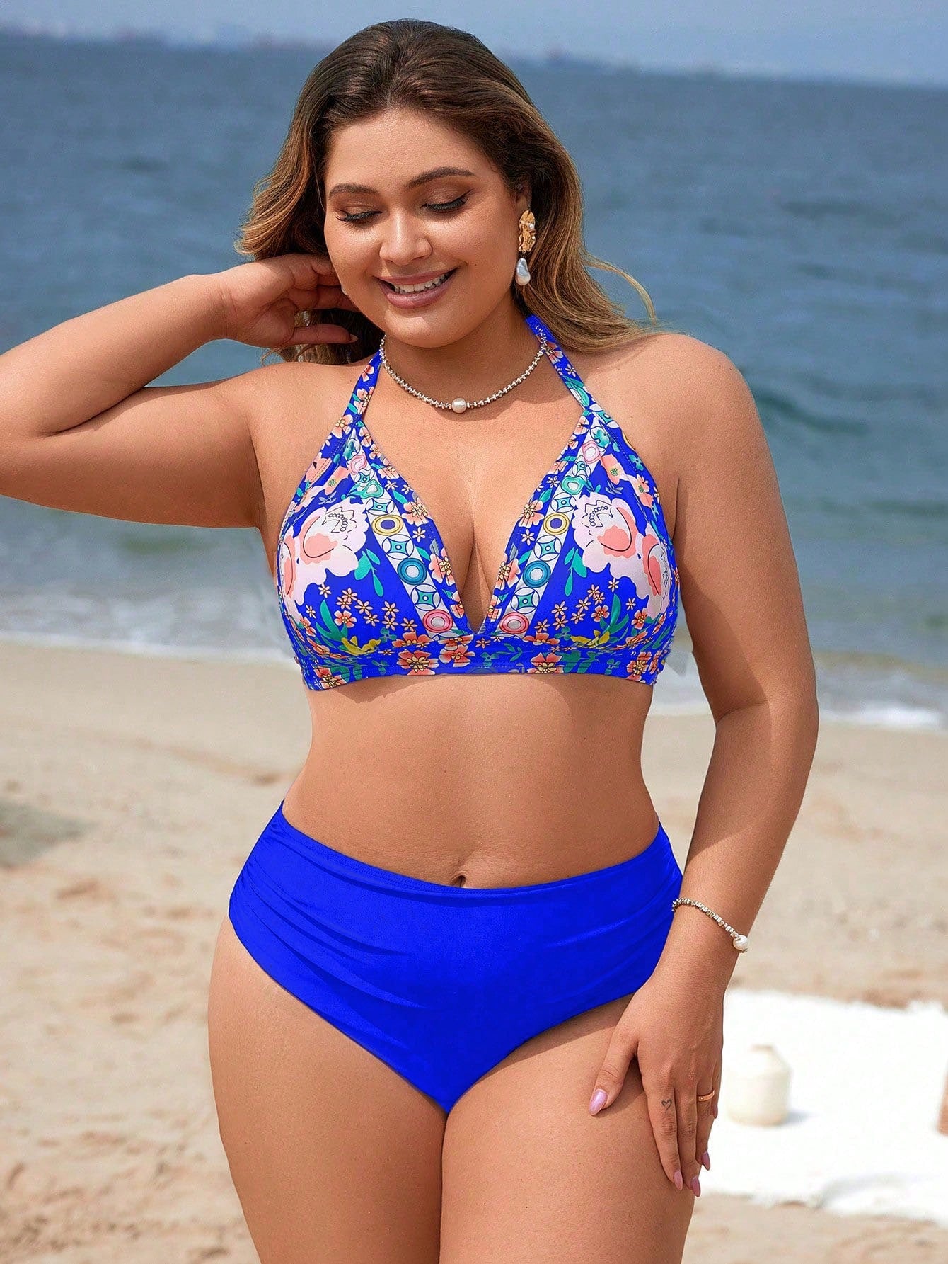 Swim Vcay Conjunto De Biquíni Feminino Plus Size Com Estampa Floral E Gola Halter Com Amarração Na Parte Inferior Lateral