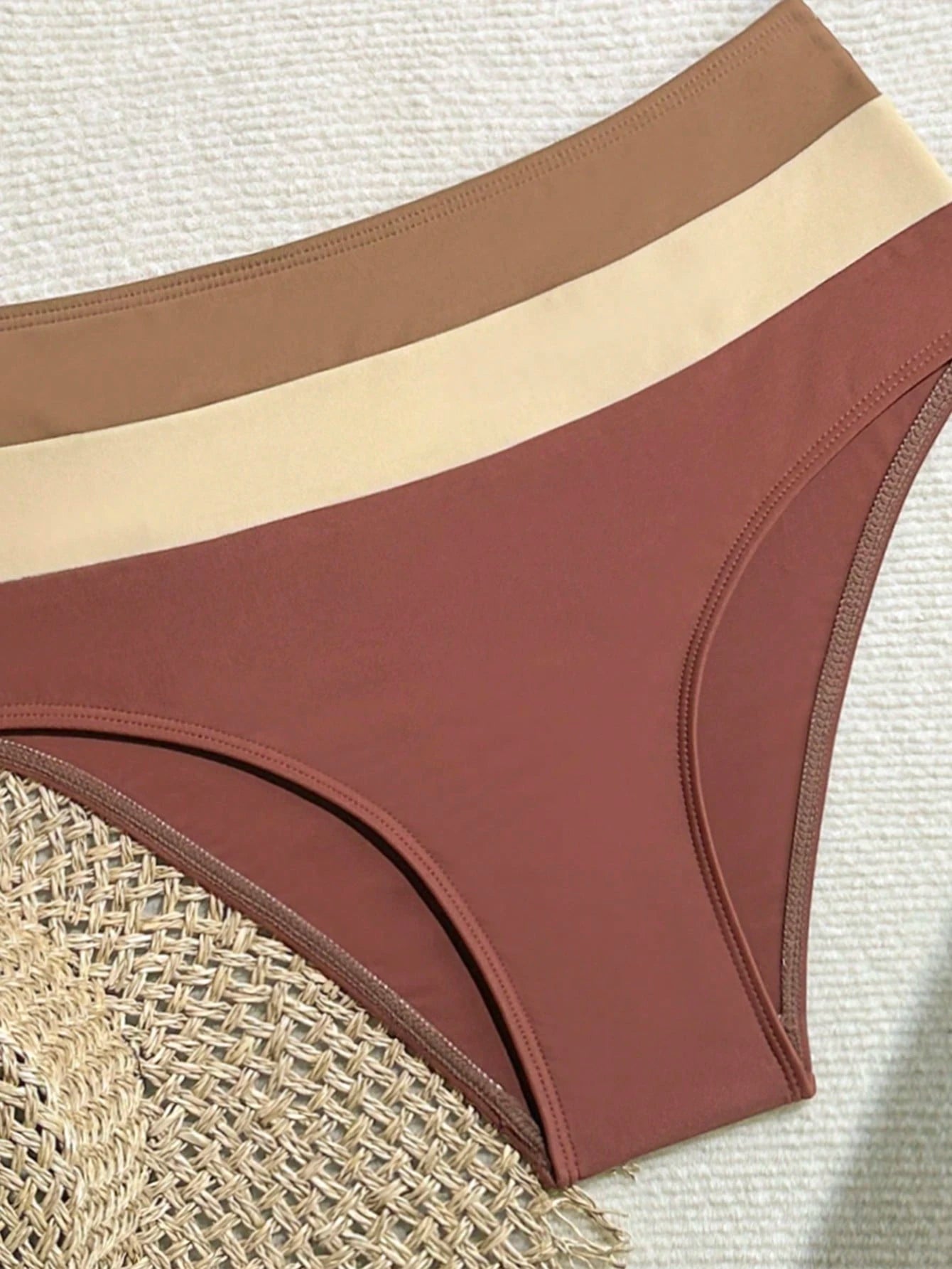 Swim Lushoire Novo Maiô Bikini Fashionista Sexy Recortado Colorido, Conjunto de Maiô de Cintura Alta, Maiô Retrátil Charmoso de Verão