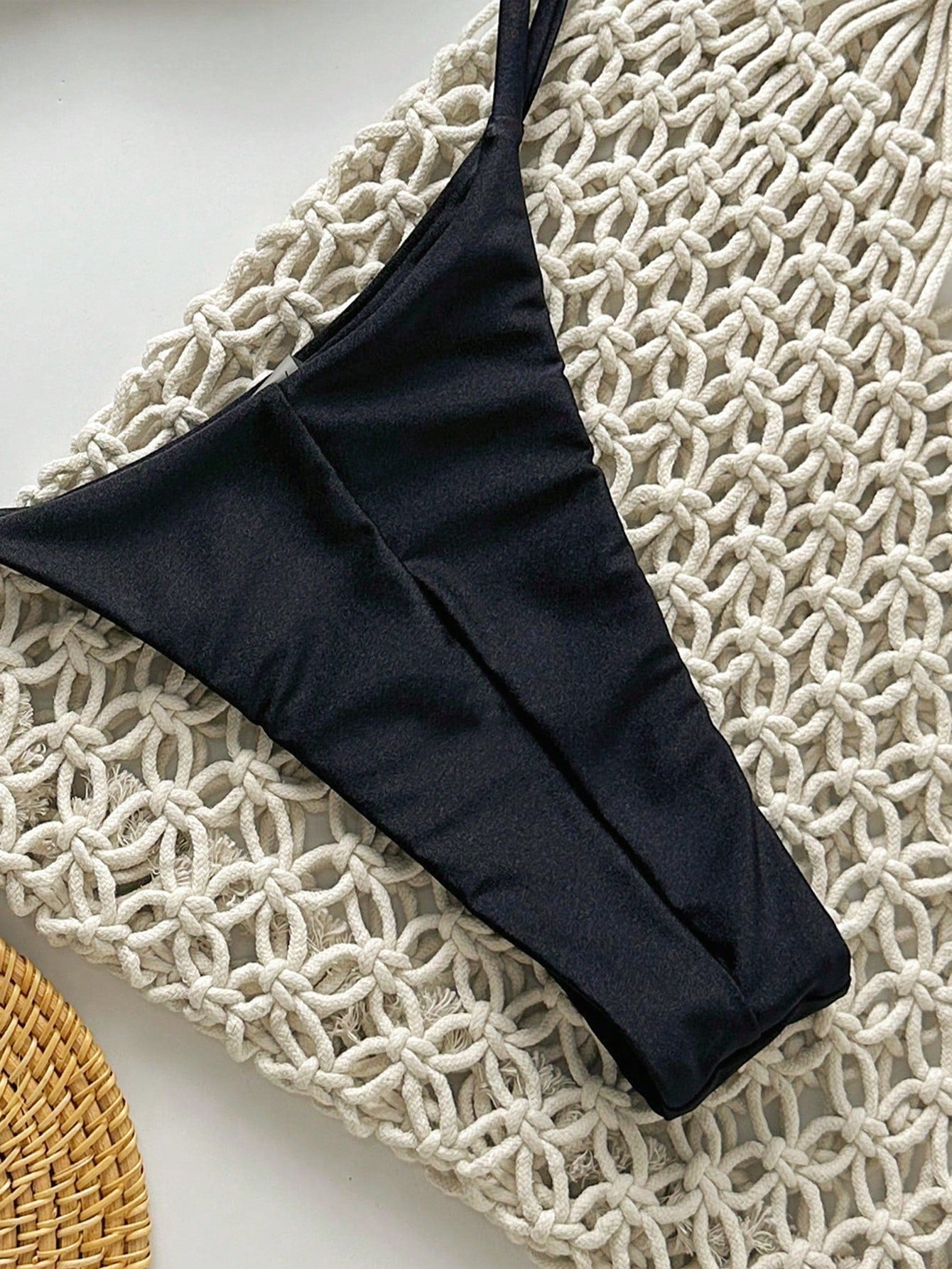 SHEIN Swim Conjunto de Maiô Bikini Feminino Strapless de Verão Solid Color com Amarração e Decoração Metálica, Sexy