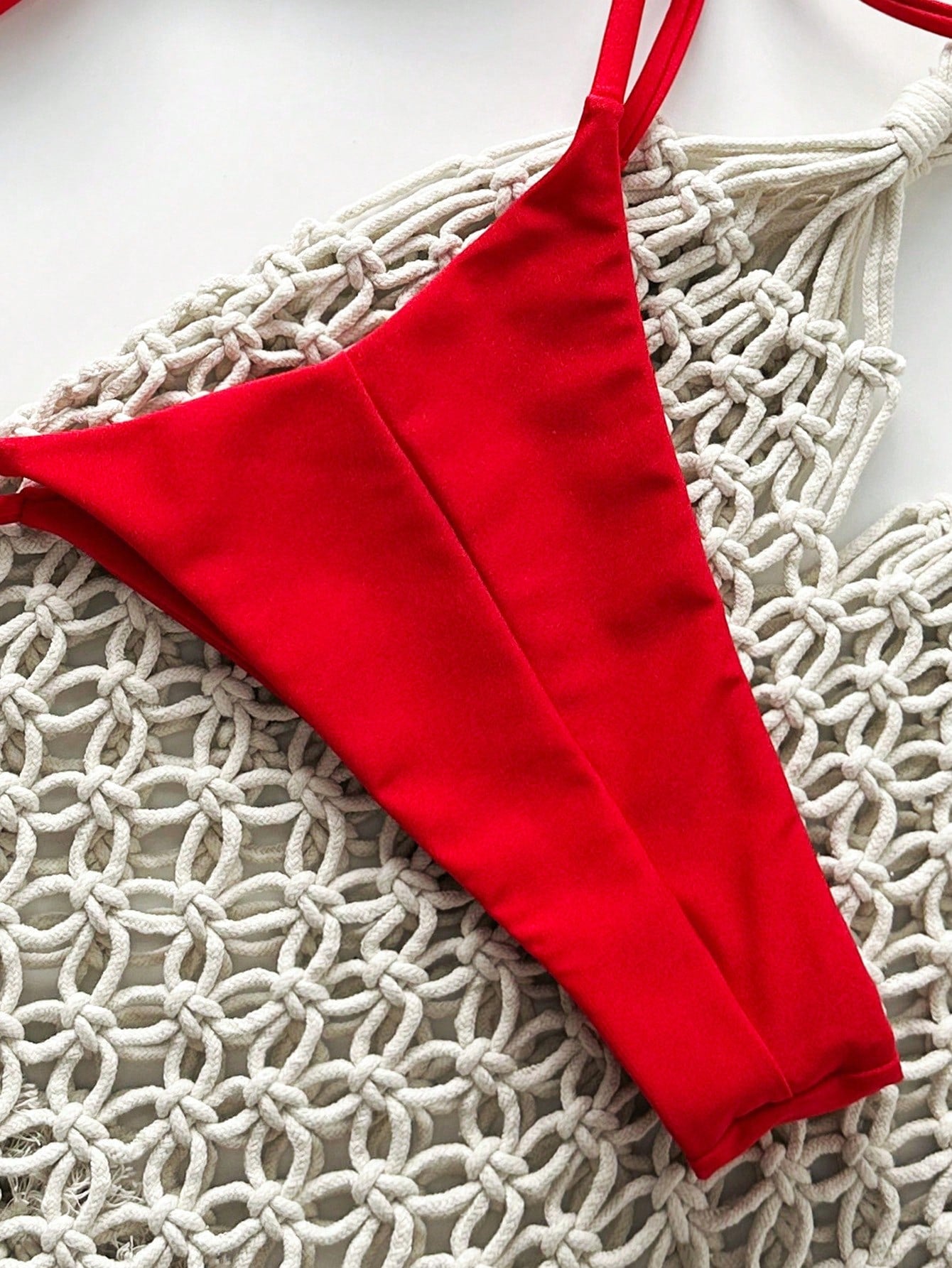 SHEIN Swim Conjunto de Maiô Bikini Feminino Strapless de Verão Solid Color com Amarração e Decoração Metálica, Sexy