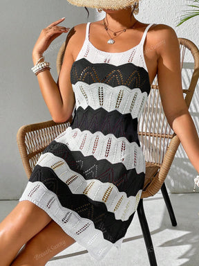 Vestido Tricô Vazado Recorte Colorido Contrastante, Vestido Boêmio Feminino de Verão para Férias na Praia