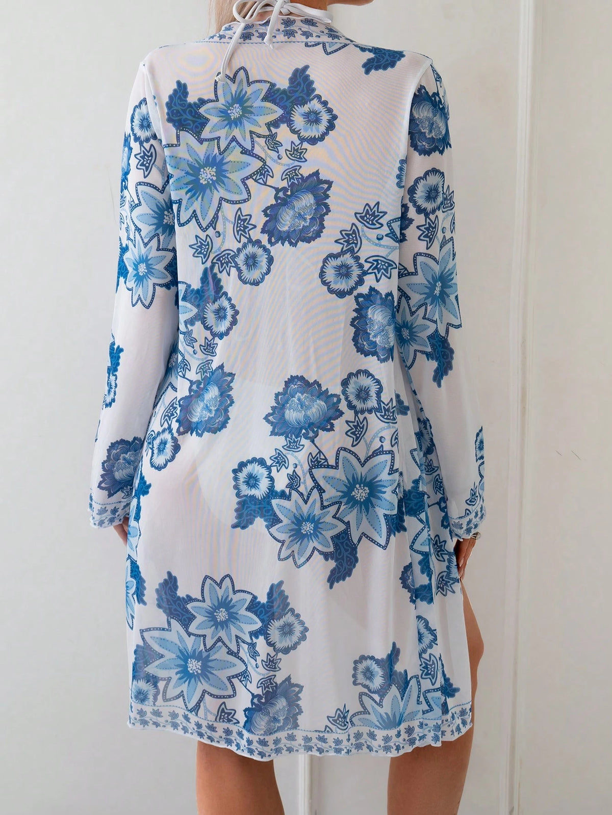 SHEIN Swim Kimono Feminino Estampa Floral Azul, Cobertura de Praia/Férias