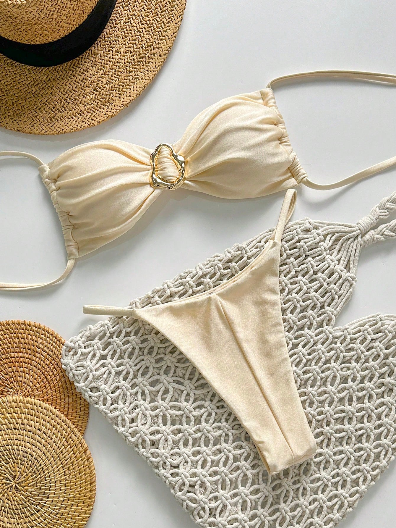 SHEIN Swim Conjunto de Maiô Bikini Feminino Strapless de Verão Solid Color com Amarração e Decoração Metálica, Sexy