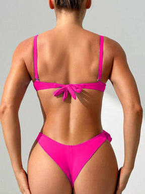 Vendedor IndicadoWD VEST Biquíni Elegante com Detalhes Florais – Sofisticação para Dias de Sol 2025 XX291