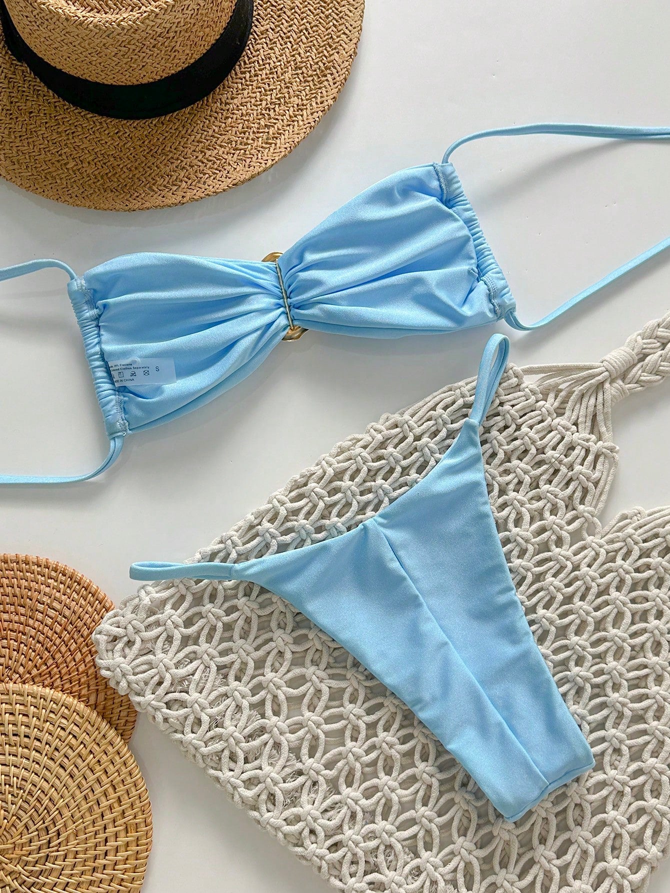 SHEIN Swim Conjunto de Maiô Bikini Feminino Strapless de Verão Solid Color com Amarração e Decoração Metálica, Sexy