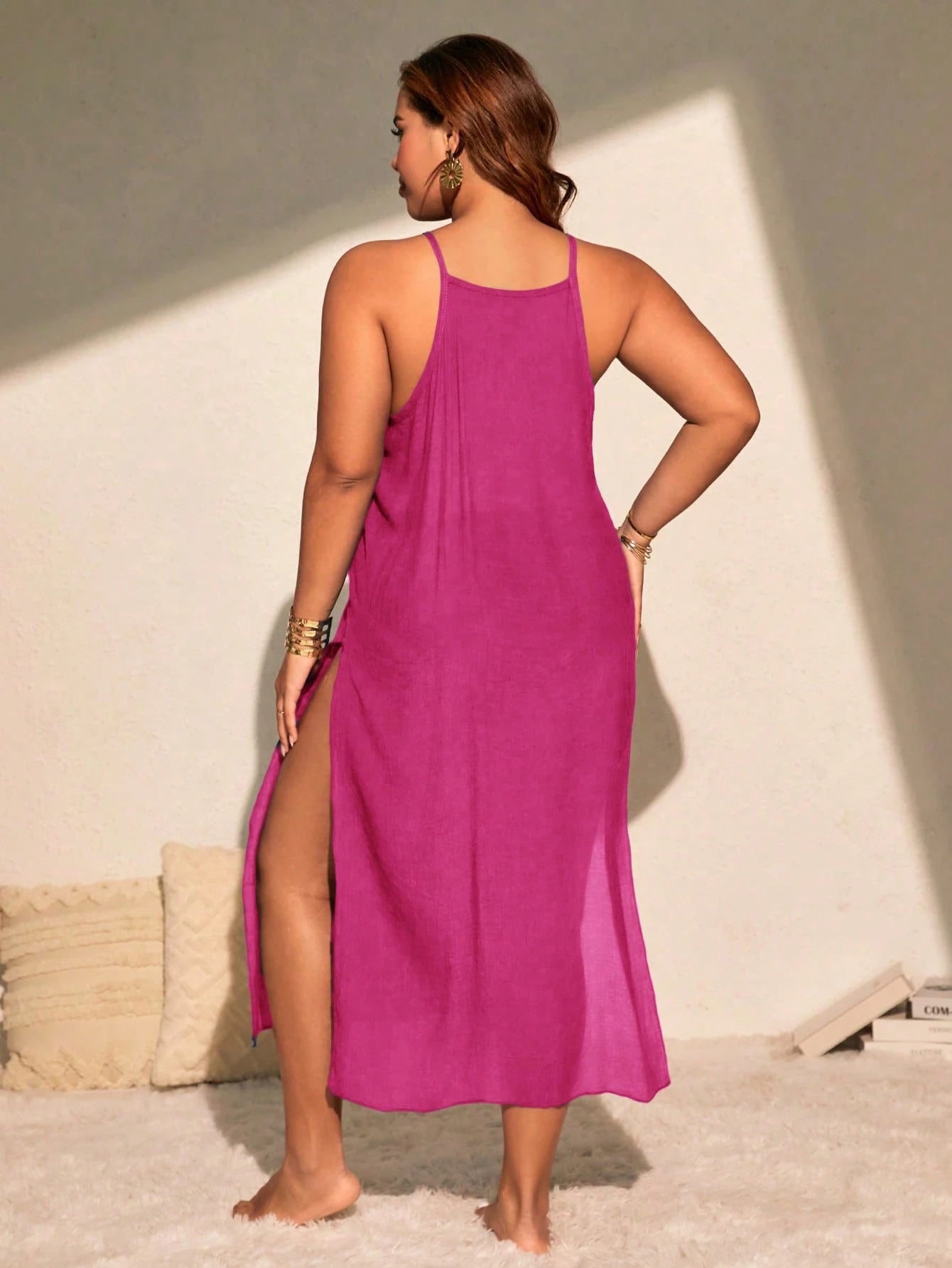 SHEIN VCAY Vestido Longo de Praia Plus Size Crochê Manual Vazado Sexy e Ajustado com Fenda Lateral, Leve