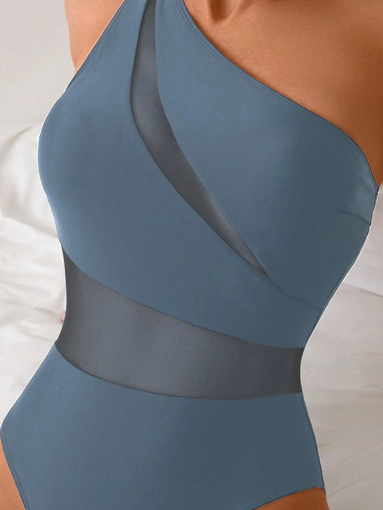 Swim Lushoire 1 Peça Maiô Estilo Spring Break Feminino, Cor Sólida com Recortes em Tela, Assimétrico com Ombro Único e Costas Abertas, Casual e Elegante para Férias e Natação