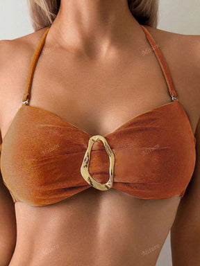 Conjunto de Maiô Bikini Tomara que Caia de Duas Peças de Cor Sólida e Busto Plano, com Acessórios Metálicos no Meio, Adequado para Férias na Ilha, Fotografia, Natação, para a Praia no Verão