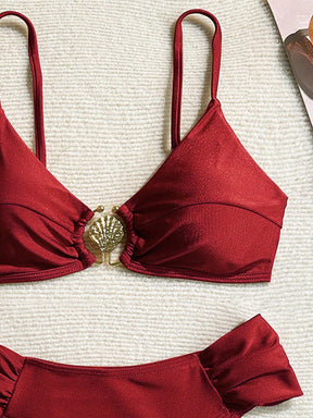 Swim Vcay Conjunto de Maiô Bikini com Alças Finas Plissadas de Corte Alto, Acessórios Metálicos Sexy, Totalmente Vegano, Roupa de Praia de Férias de Primavera para Mulheres, Roupa de Banho de Verão para Mulheres